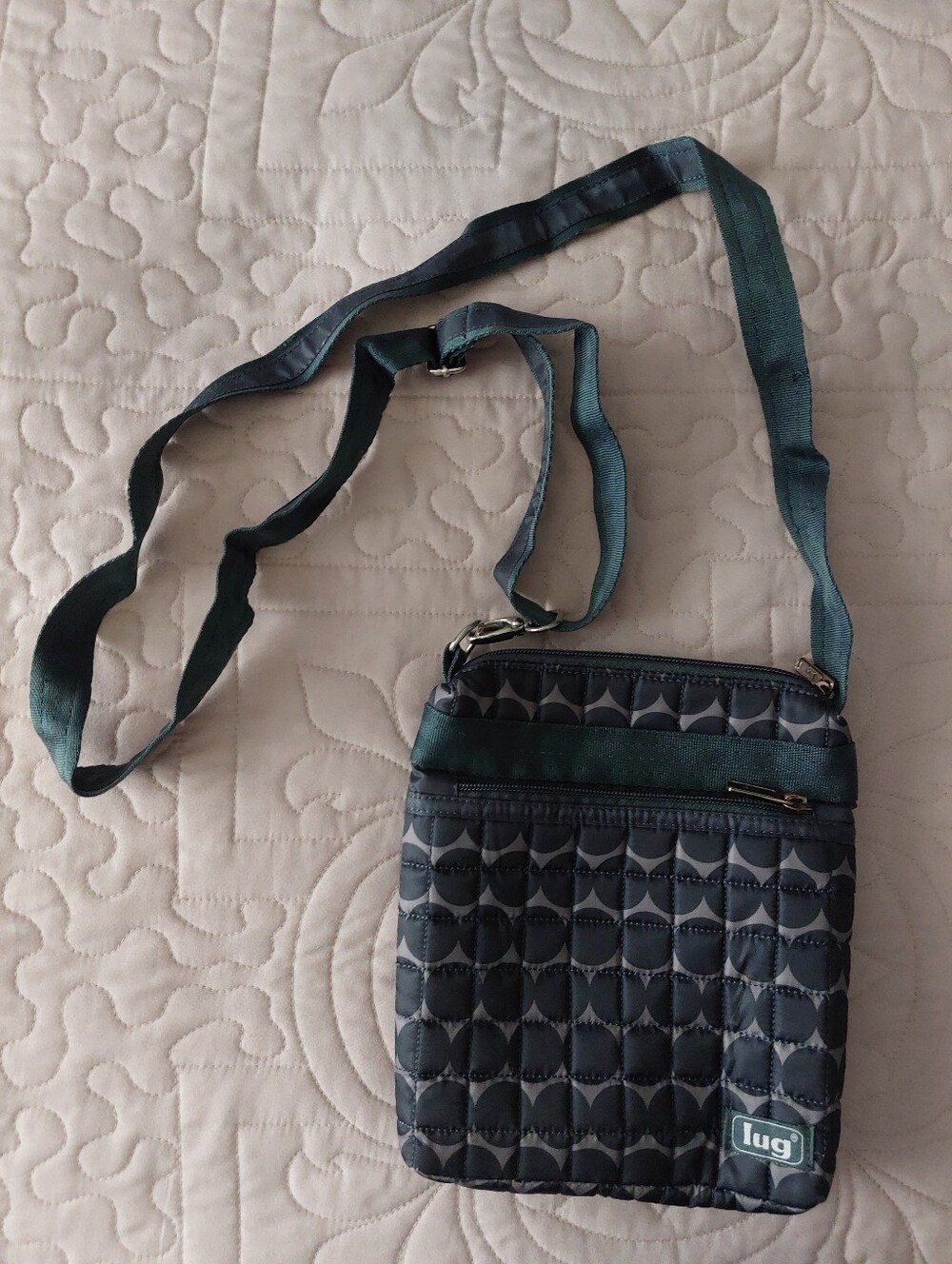 Lug Teardrop Quilted Crossbody Bag in Gray